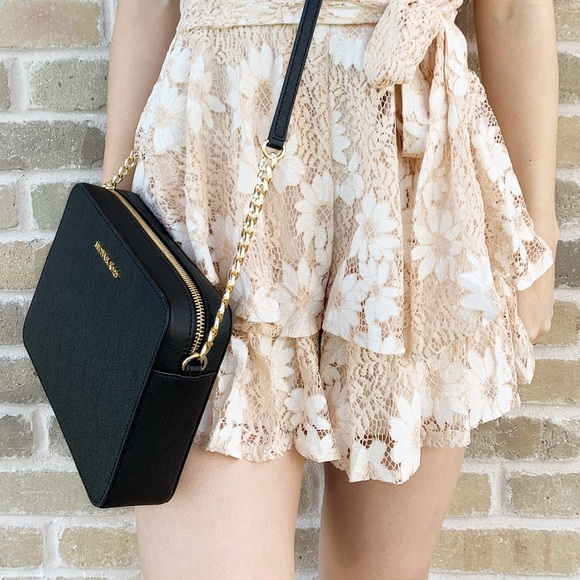 Gaby’sBags👜💕-NWT Michael Kors LG Crossbody Black - Picture 7 of 8